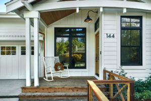 Outdoor Entryway Decor Ideas