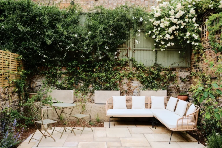 Small Square Garden Ideas